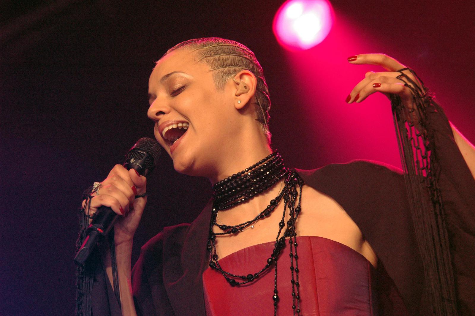 Mariza, Singer of fado